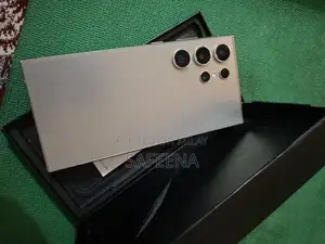 Samsung Galaxy Smartphone Ultra Model with High Memory