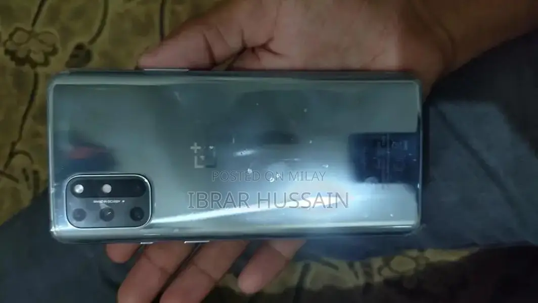 OnePlus 8t Smartphone with Gaming Performance