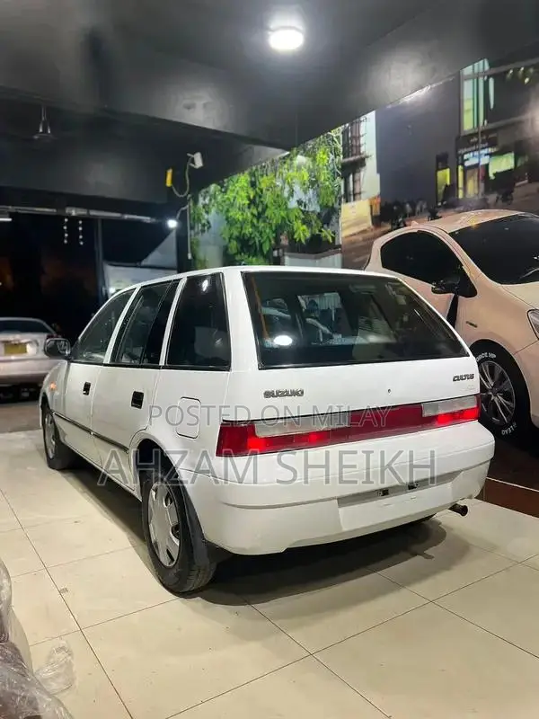 2004 Suzuki Cultus VXR - Reliable Compact Sedan