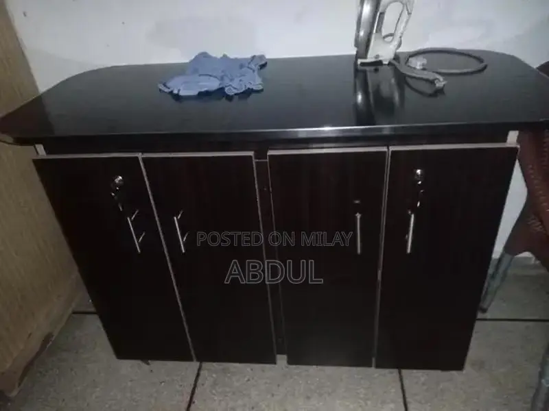 Sturdy Metal Iron Stand for Home or Office