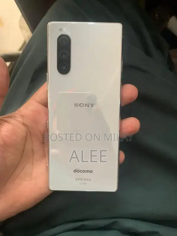 High-Performance Snapdragon Smartphone with Excellent Condition