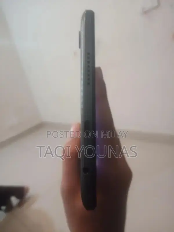 32GB Tablet in Brand New Condition