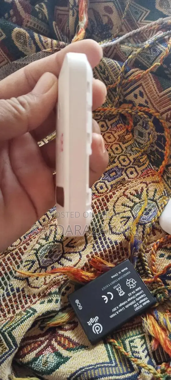 4G Charger Accessory for Mobile Devices