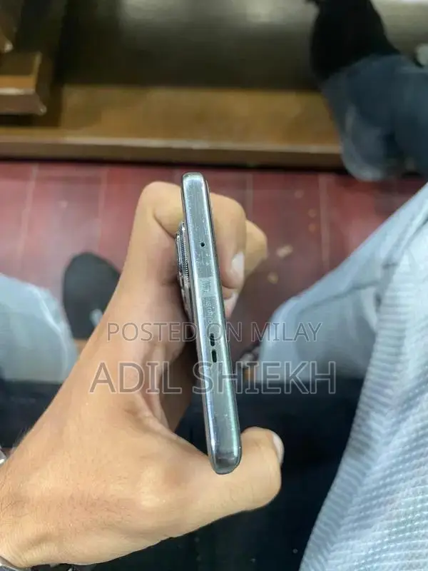 High Performance Mobile Device with Impressive Memory Configuration