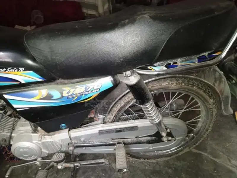 United 70cc Motorcycle - High Performance Two-Wheeler