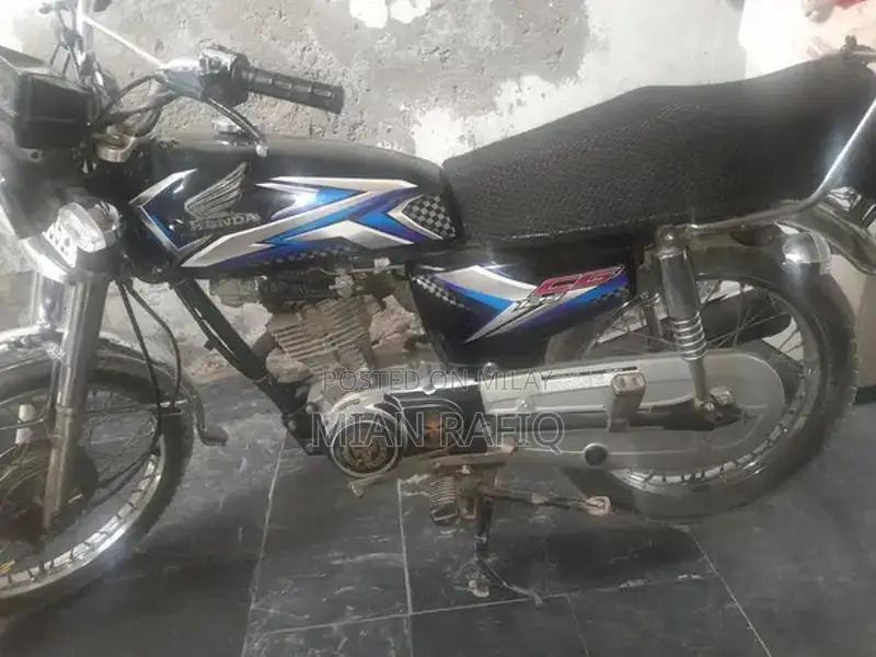 2017 Model Motorcycle in Excellent Condition