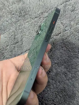 Water Resistant Green Mobile Accessory Pack