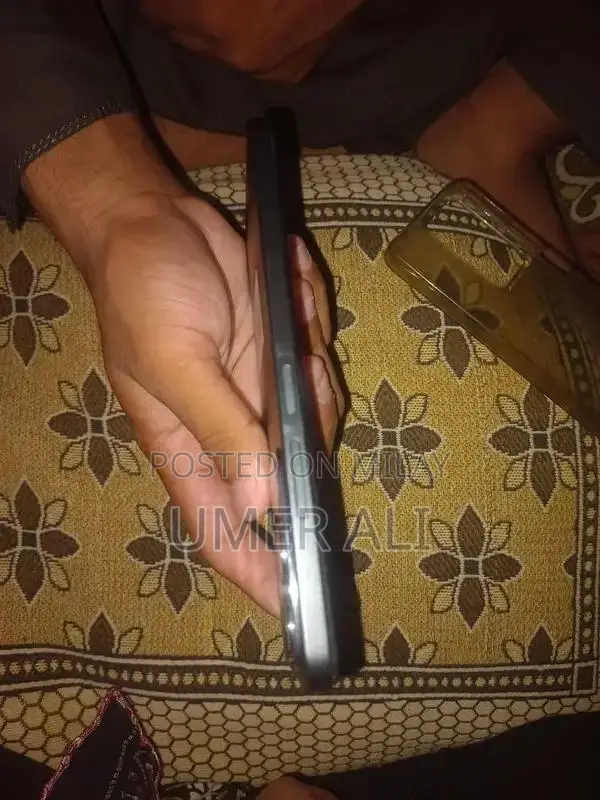 mobile model realmec71