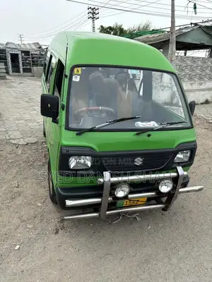 Suzuki Carry Bolan 2015 Green Compact Van Low Mileage