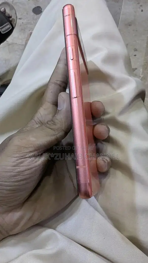 Google Pixel 7a Smartphone 8GB RAM 128GB Storage