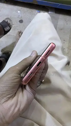 Google Pixel 7a Smartphone 8GB RAM 128GB Storage