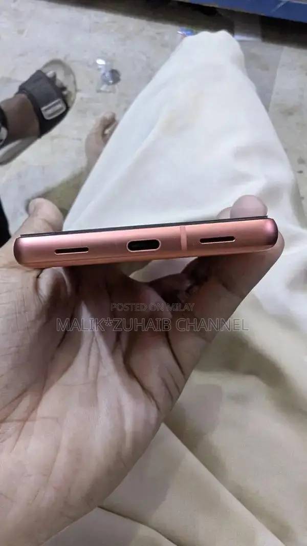 Google Pixel 7a Smartphone 8GB RAM 128GB Storage