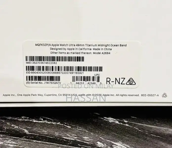 Apple smart watch 49mm series 8 ULTRA