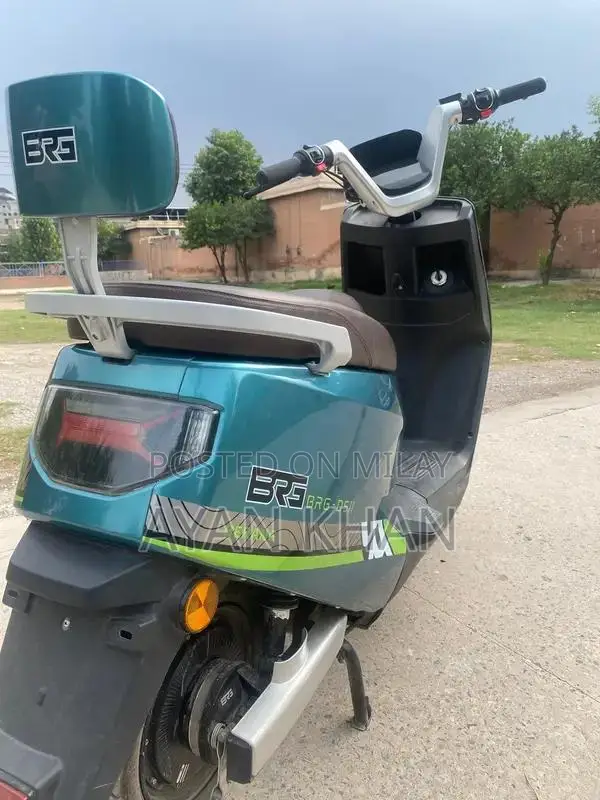 BRG scooty