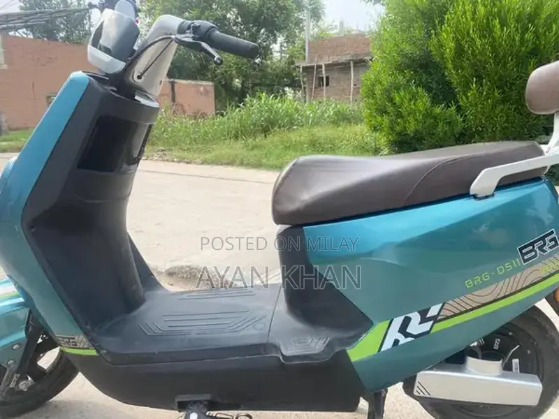 BRG scooty