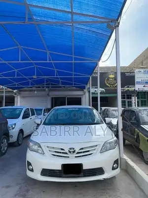 Photo - Toyota Corolla XLi 1.3 Manual Transmission Sedan