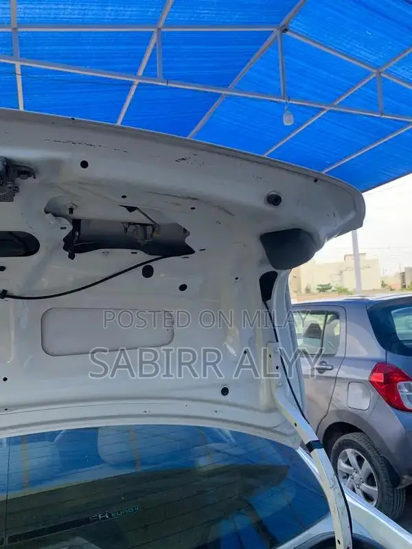 Toyota Corolla XLi 1.3 Manual Transmission Sedan