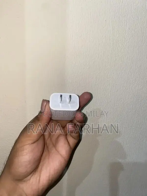 Iphone original adaptor+ cable