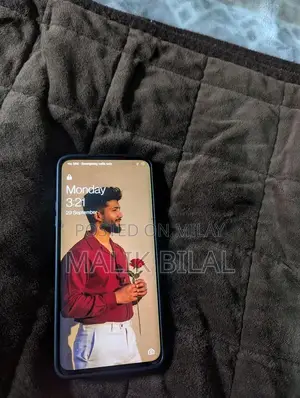 OnePlus 7t pro McLaren