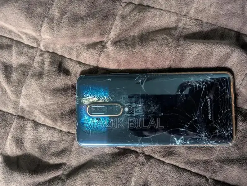 OnePlus 7t pro McLaren