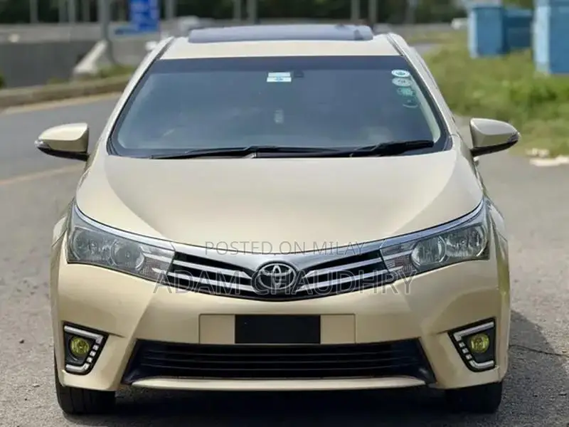 Toyota corolla Altis Grande 2014