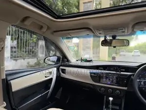 Toyota corolla Altis Grande 2014