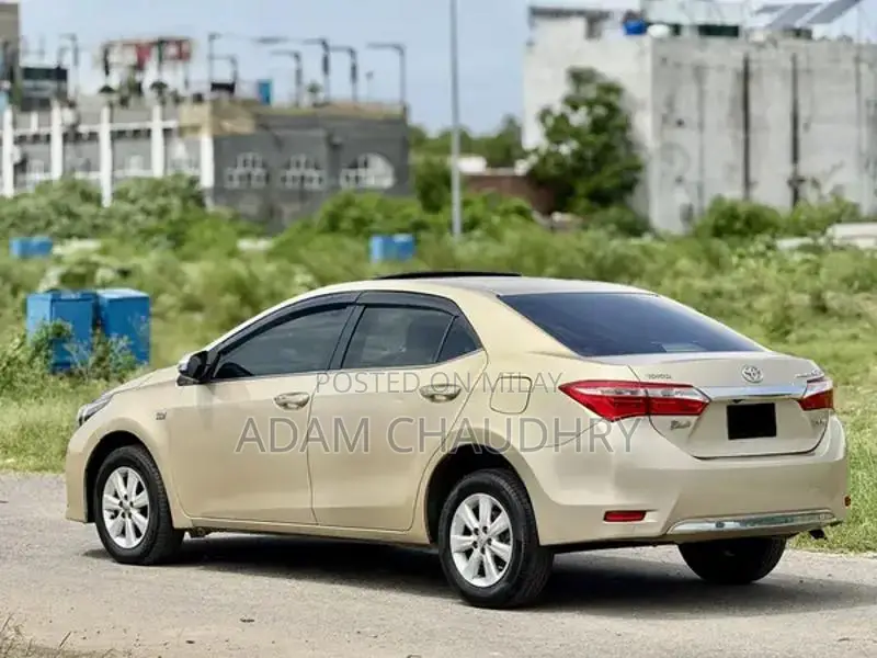 Toyota corolla Altis Grande 2014