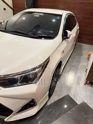 Photo - Toyota Corolla Altis 1.6 X Sedan - Low Mileage Excellent Condition