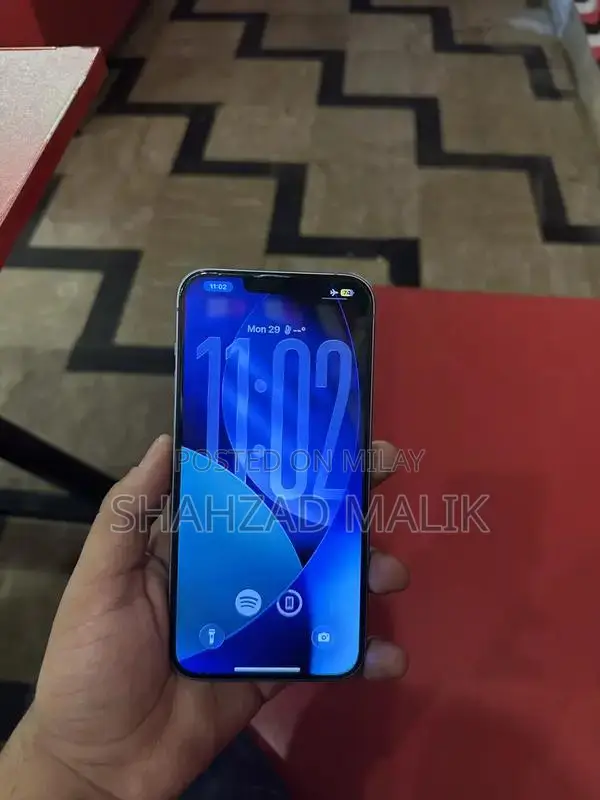 iPhone 14 Plus non pta