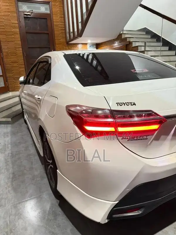 Toyota Corolla Altis 1.6 X Sedan - Low Mileage Excellent Condition