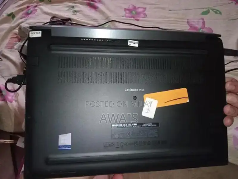 Core i7 8th generation Dell 7390