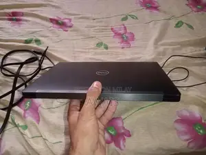 Core i7 8th generation Dell 7390