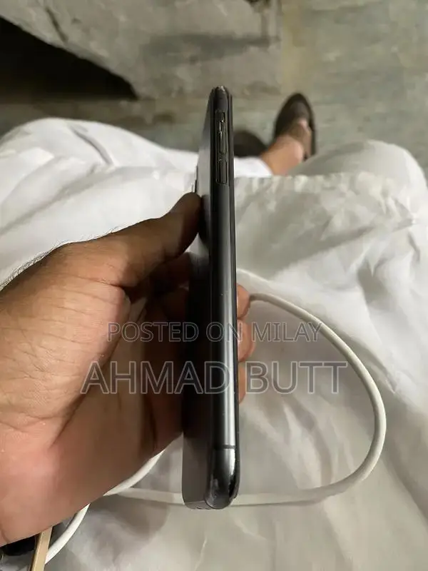 Apple iPhone 11 Pro Max 256GB Smartphone