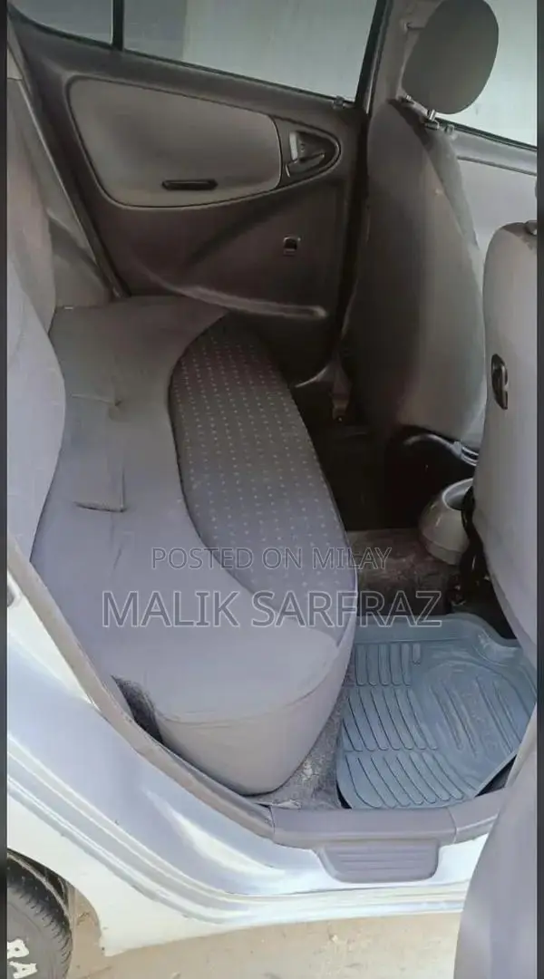 Platz for sale family car