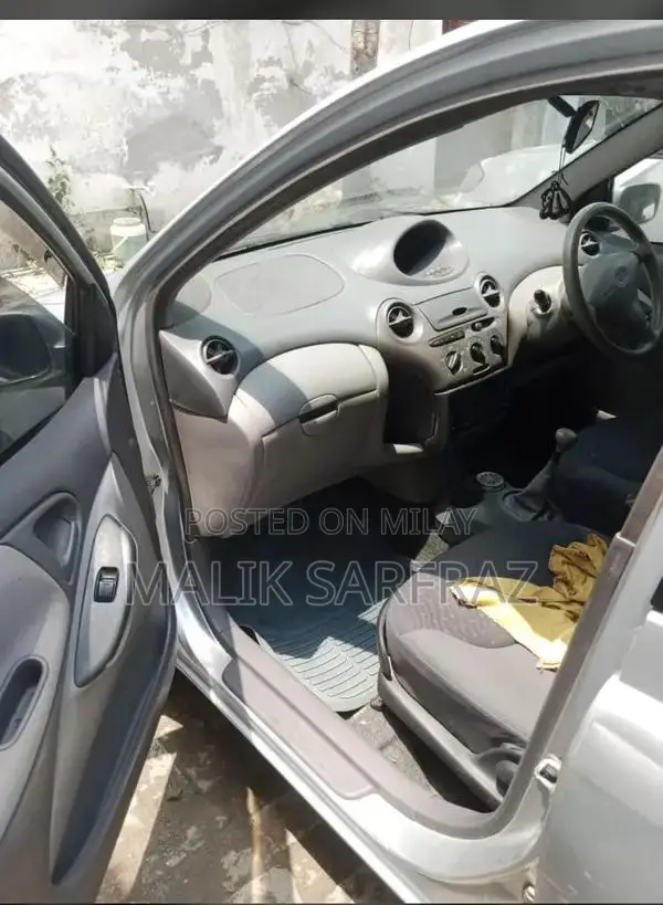 Platz for sale family car