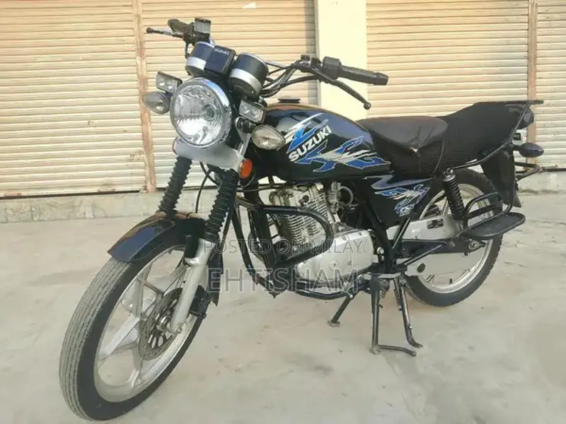 Suzuki GS150 SE