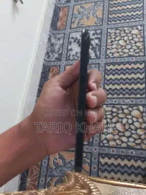 Apple iPhone 12 64 GB Black