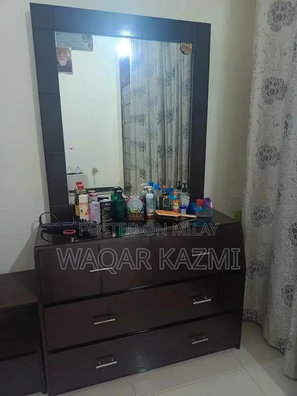 BED AND DRESING VERY GOOD CONDITION