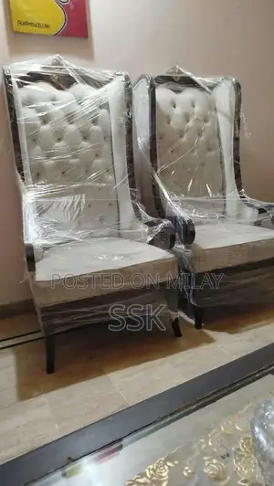 Photo - Heigh back chairs