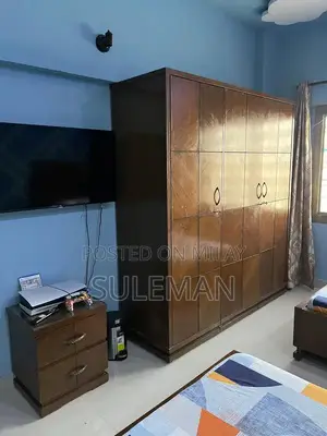 2 single bad and wardrobe