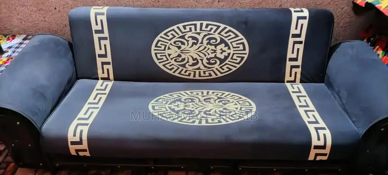 2 sofa comebed, 1 dressing table, 1 table 110/60 cm with glass top.