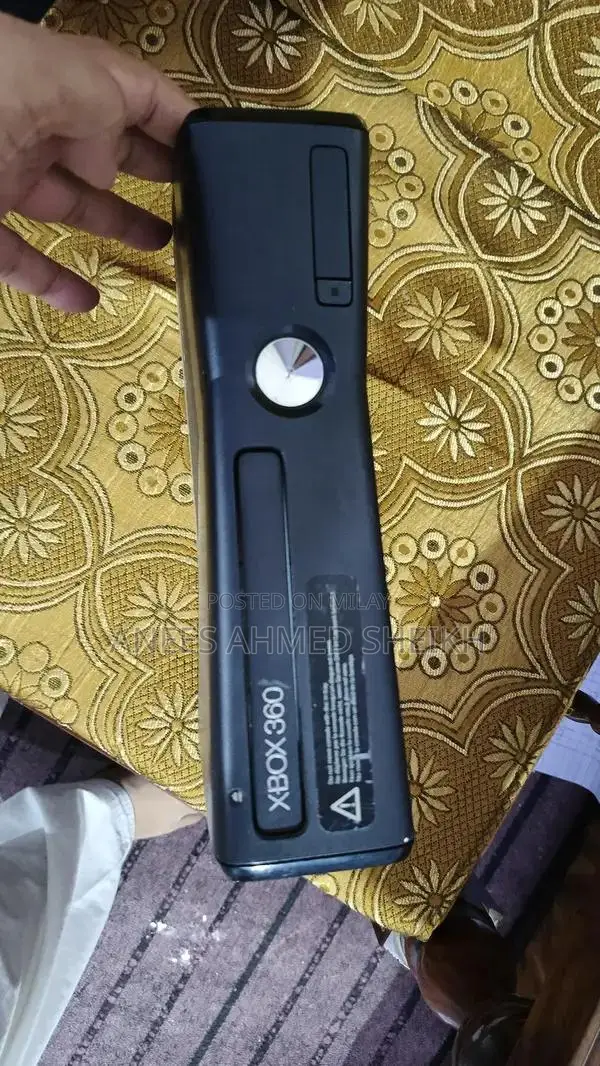 2 Used  Xbox 360 Not Working