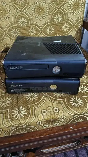 2 Used  Xbox 360 Not Working