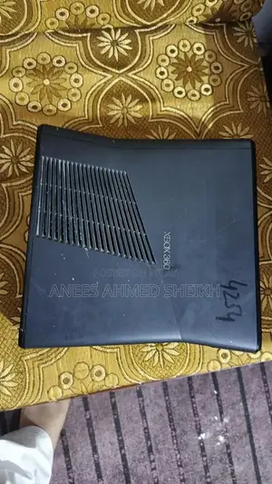 2 Used  Xbox 360 Not Working