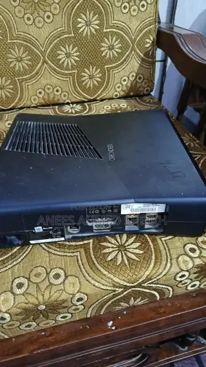 2 Used  Xbox 360 Not Working