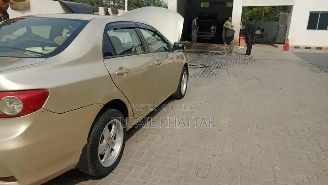 2009 model gli facelifted 2012