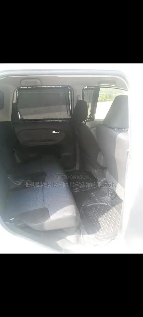 Daithsu mov660cc (Custom)  2015 model 2019 port  Pearl White 660 cc