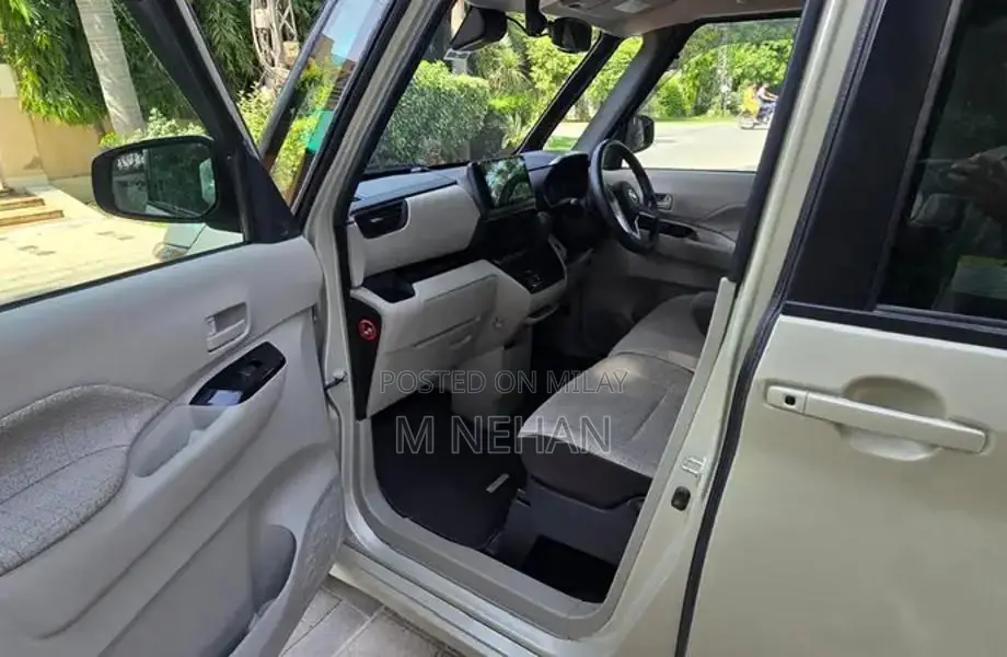 Nissan Roox 2021/2024