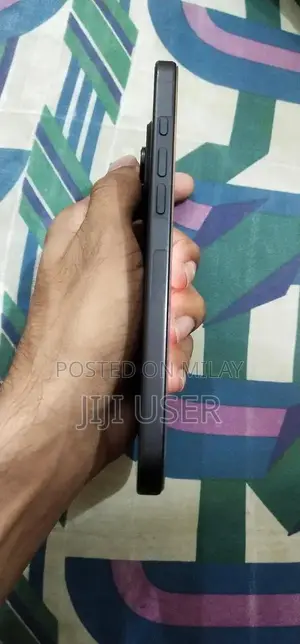 iphone 16 pro max jv