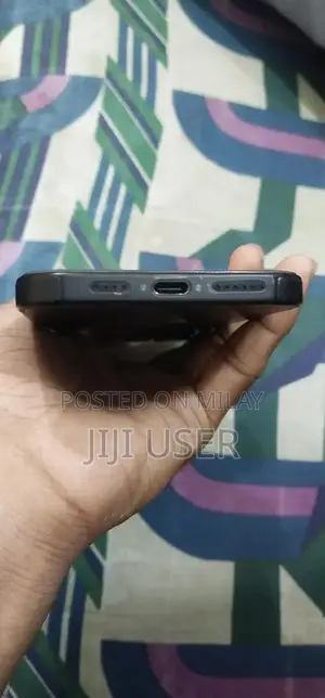 iphone 16 pro max jv